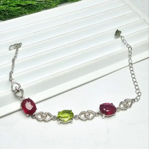 دستبند نقره ۳ نگین زبرجد و یاقوت قرمز اصلی