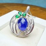 مدال توگردنی جواهری یاقوت کبود اصل