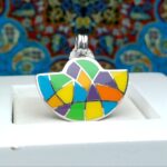 مدال توگردنی مینا کاری شده